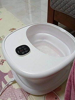 这款足浴盆使用很方便，温度控制的很精准