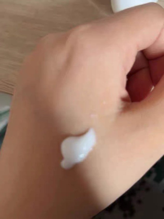 大宝乳液