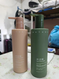超级好用的水之蔻美白身体乳