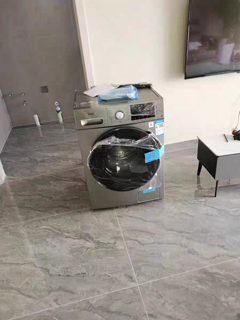 美的全自动洗衣烘干一体机
