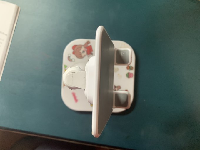 聚可爱电脑支架