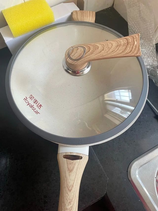 陶瓷无涂层锅，炒菜更健康
