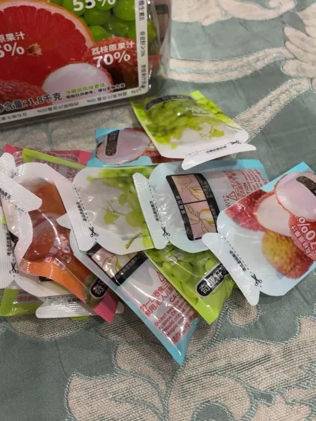 超级大一桶，三个口味，QQ弹弹的