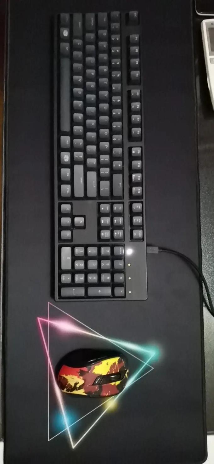 飞遁鼠标垫