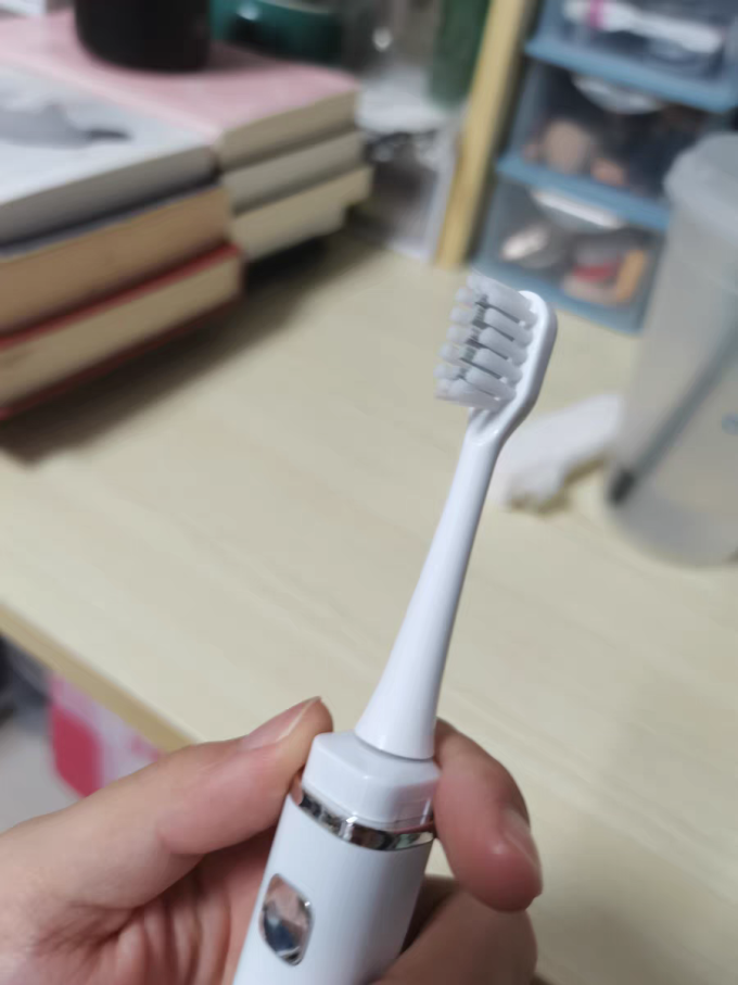 电动牙刷