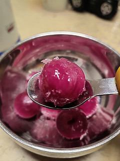 冰冰凉凉的“葡萄粒”