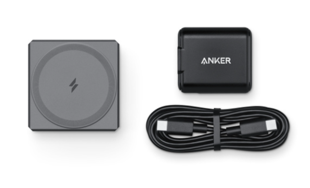 为果粉儿:Anker 安克发布三合一充电底座,小巧方便收纳