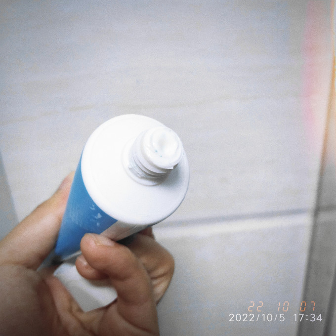 纳爱斯牙膏
