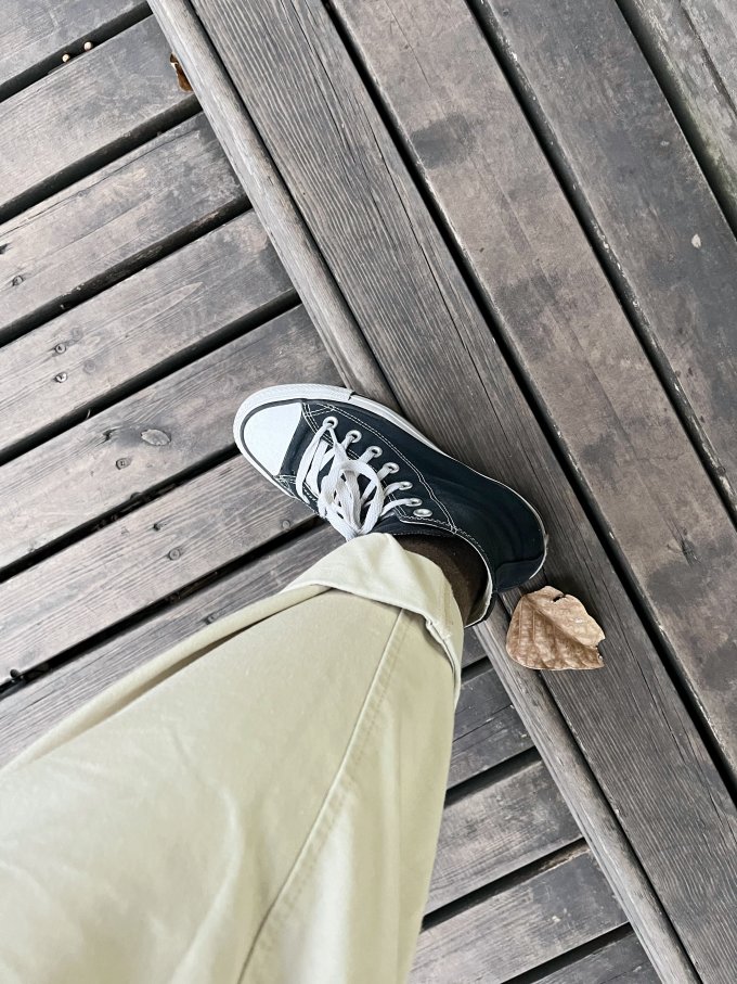 匡威休闲运动鞋