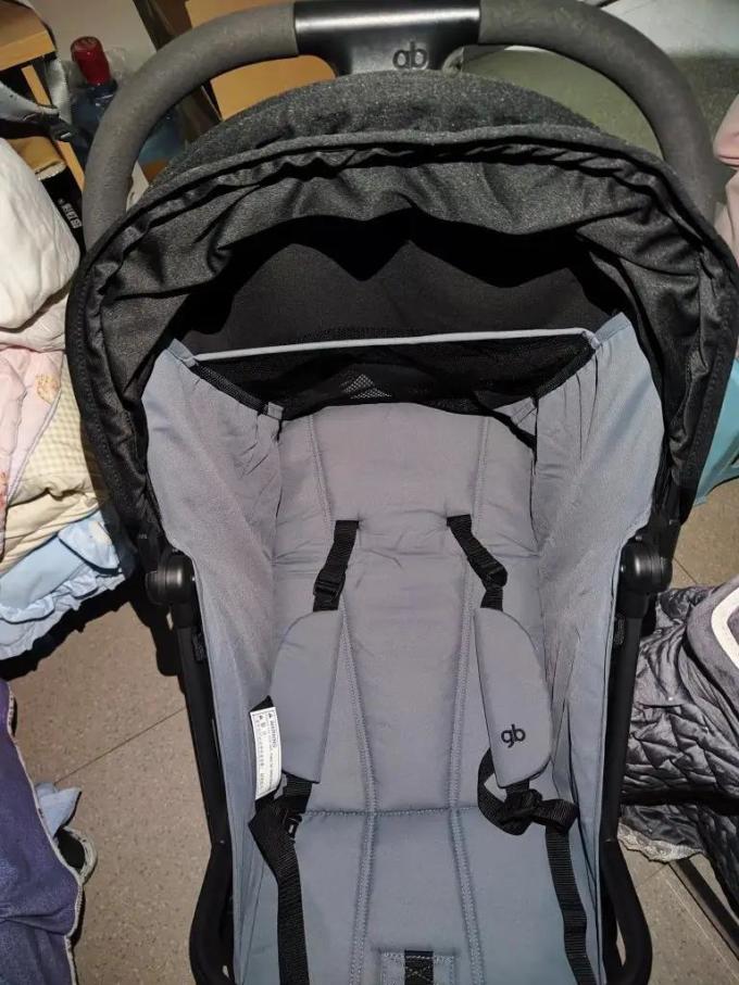 好孩子婴儿推车怎么样 折叠起来很方便,单手可以拎动_什么值得买