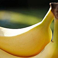 8个月婴儿误吞香蕉，海姆立克急救法竟失效？它适合急救哪些情况？