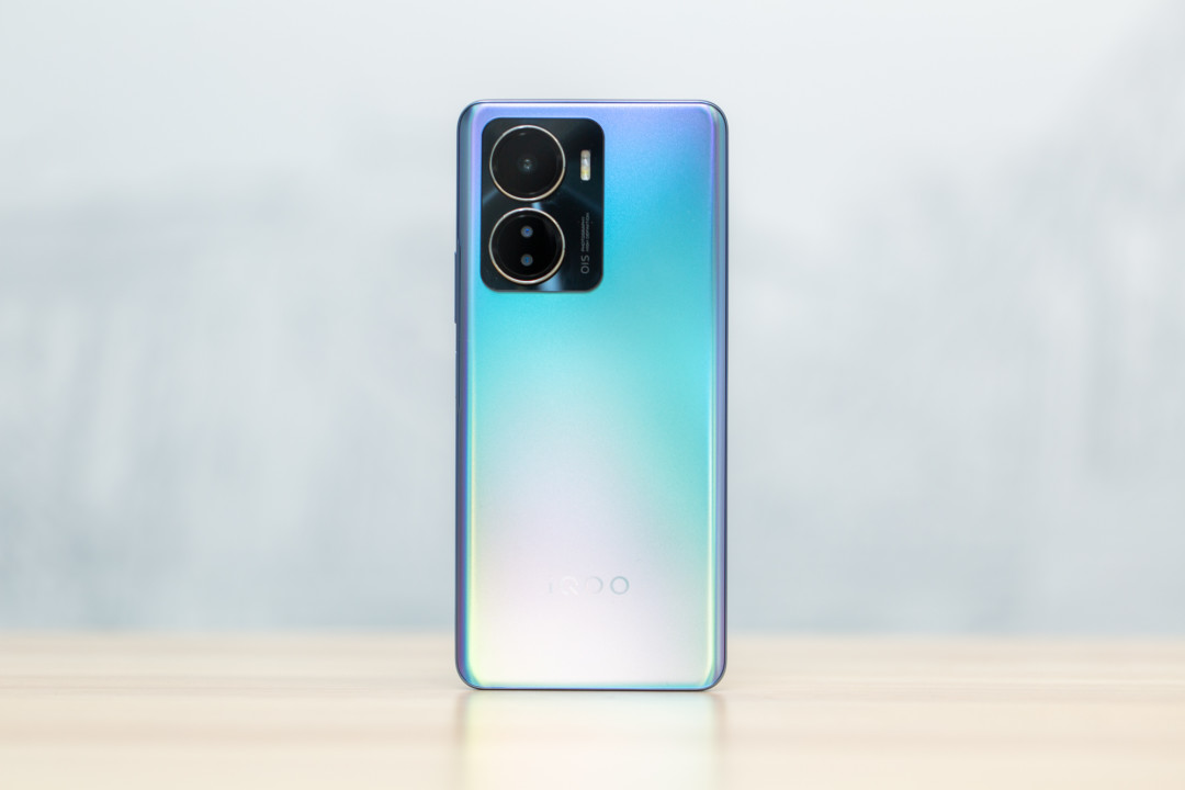 双11送礼佳品:千元级产品里的王炸选手,iqoo z6系列开箱体验_安卓手机