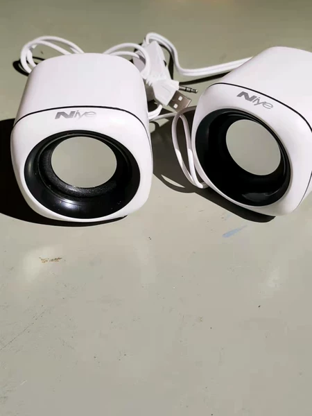 宅在家里听音乐，真是享受，音质真的棒