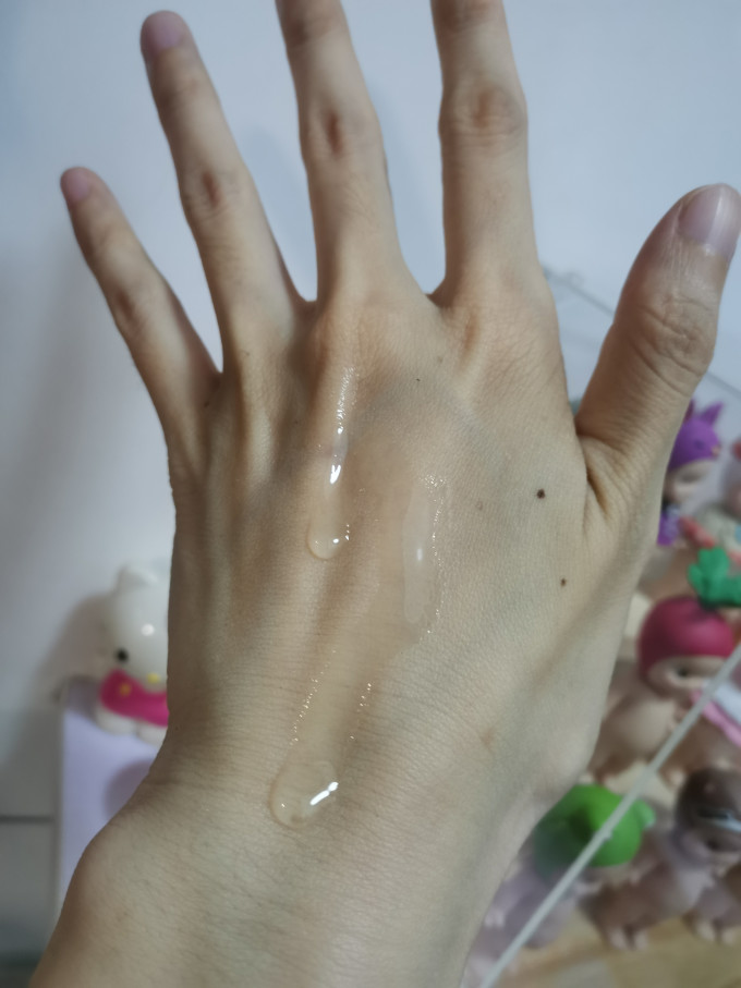 雅诗兰黛爽肤水