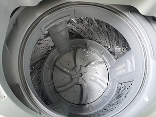 大家大学宿舍用的应该都是这一款洗衣机吧？