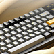 达尔优推出 A98 Pro 三模机械键盘，搭载天空轴 V4、彩屏