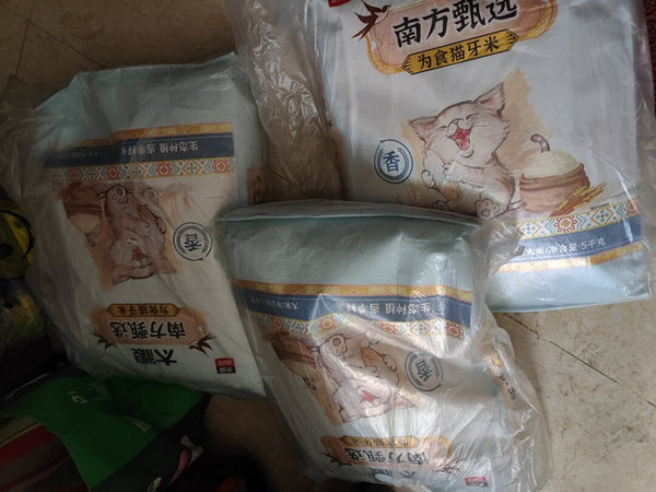 留意这种米一段时间，看看评论都说猫牙米不