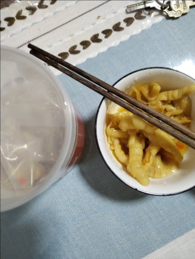 瘾食鸡鸭零食