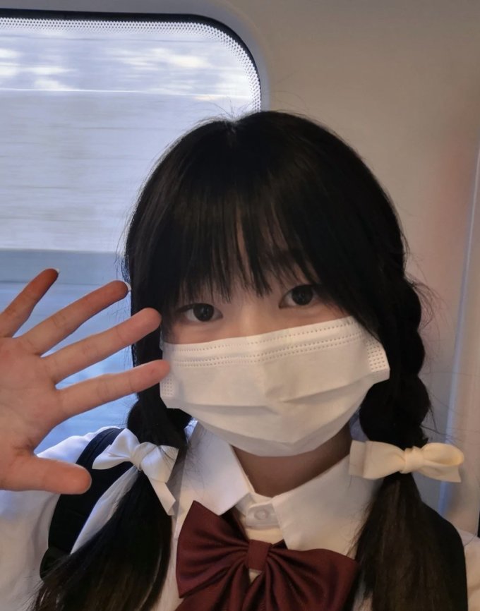 弓立医用口罩