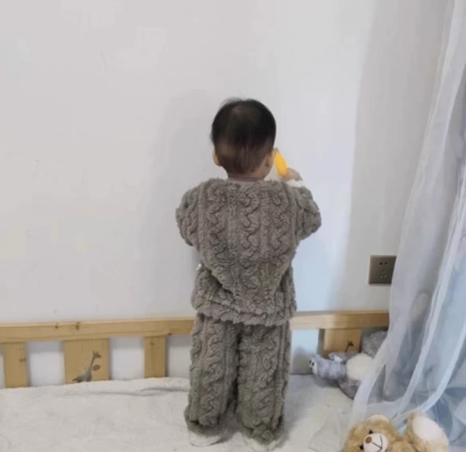 儿童睡衣