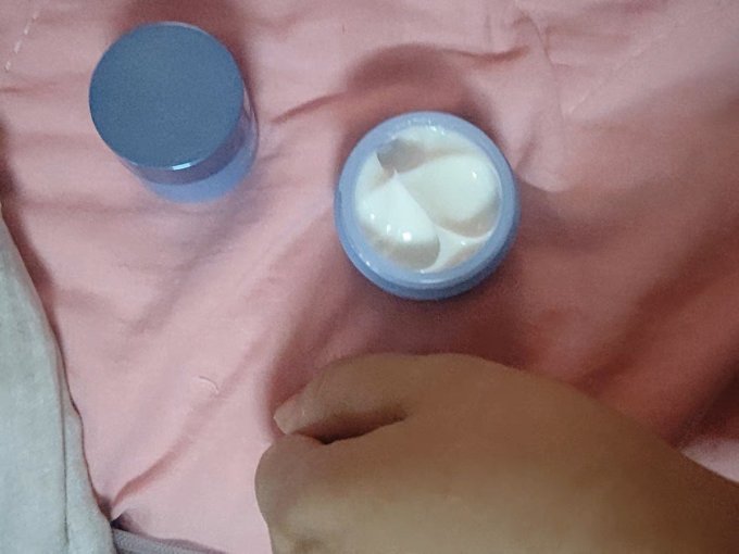珀莱雅面霜