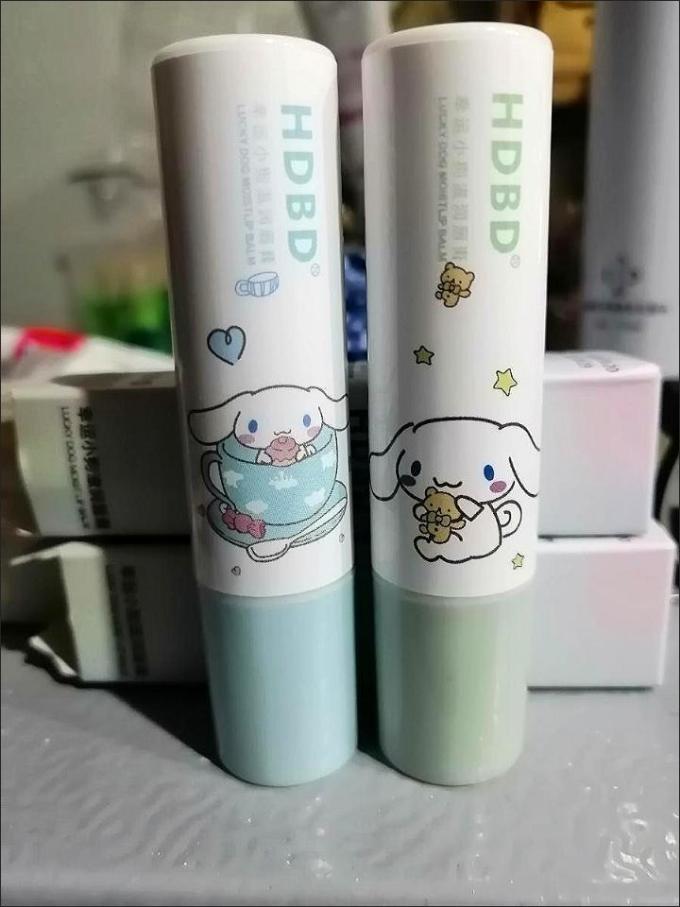 润唇膏