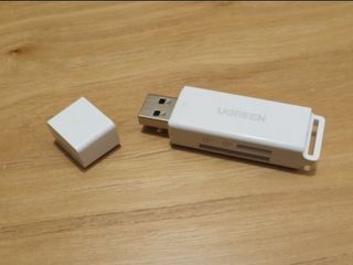 绿联（UGREEN）USB3.0高速读卡器 