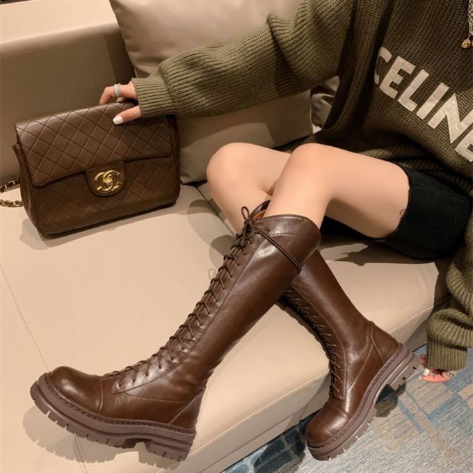 女靴