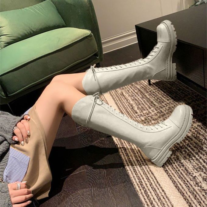 女靴