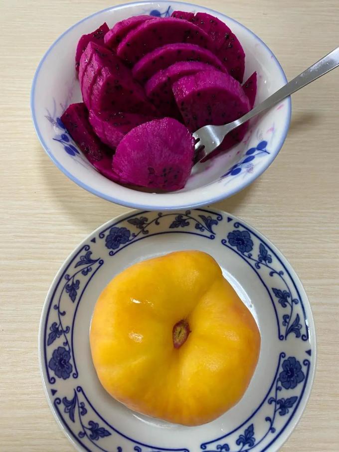 京鲜生火龙果