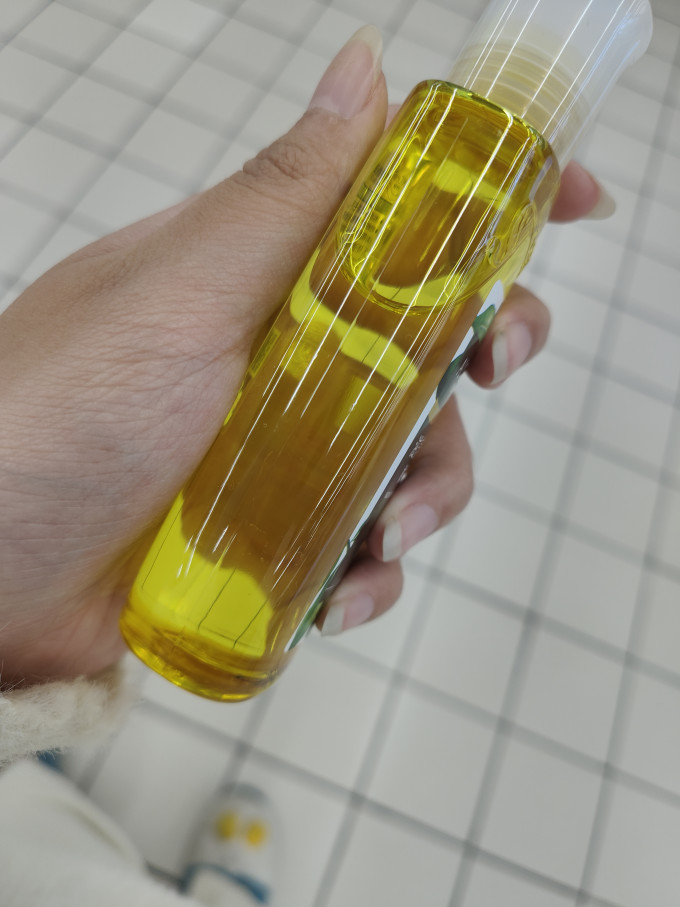 安安金纯身体乳液