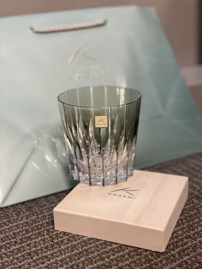 kagami酒杯怎么样 杯子美丽精致,送人自用都是一种._什么值得买
