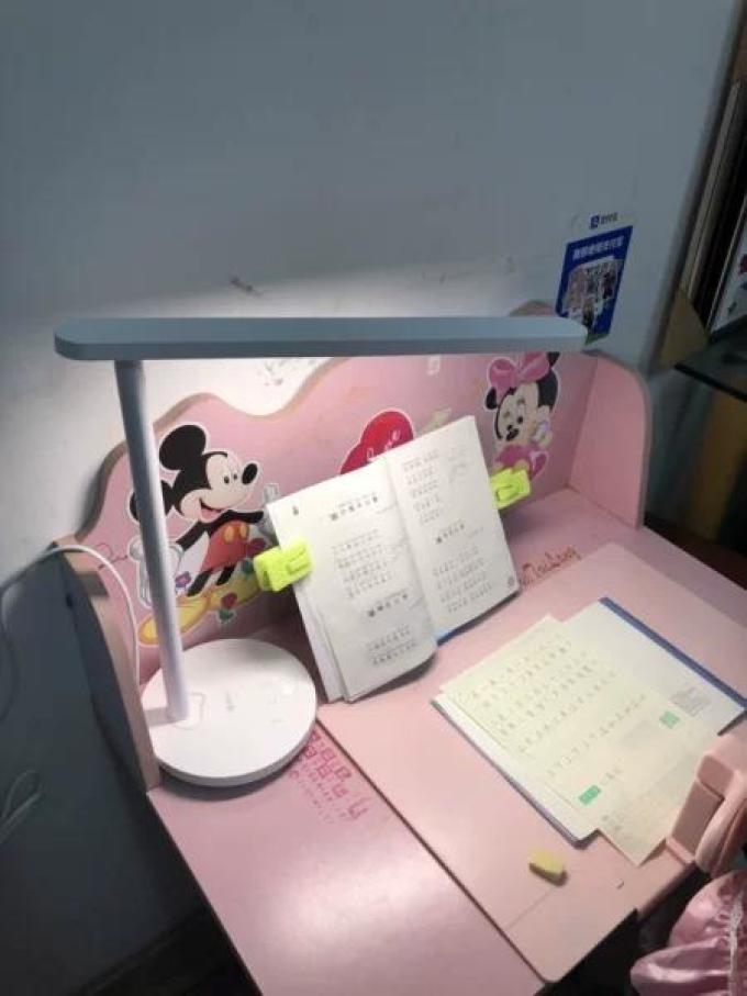红牛普通台灯