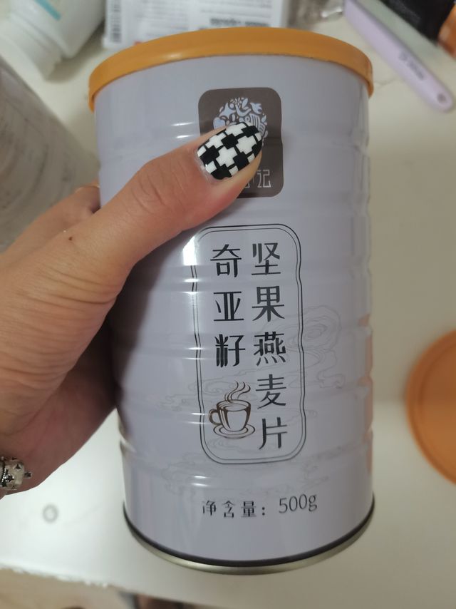 奇亚籽坚果燕麦片