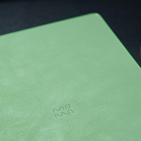 麦田拔草记 篇一百二十五：最动人那抹幸运绿，墨案高颜值十英寸墨水屏电子书W8体验分享。