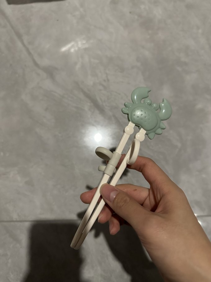 儿童餐具