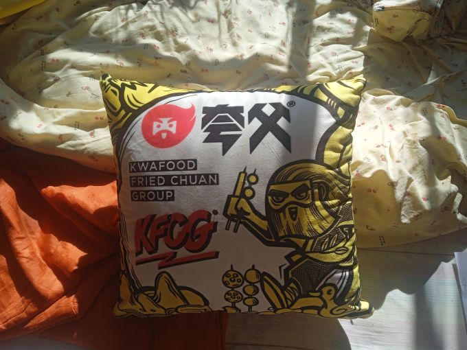 夸父靠垫靠枕