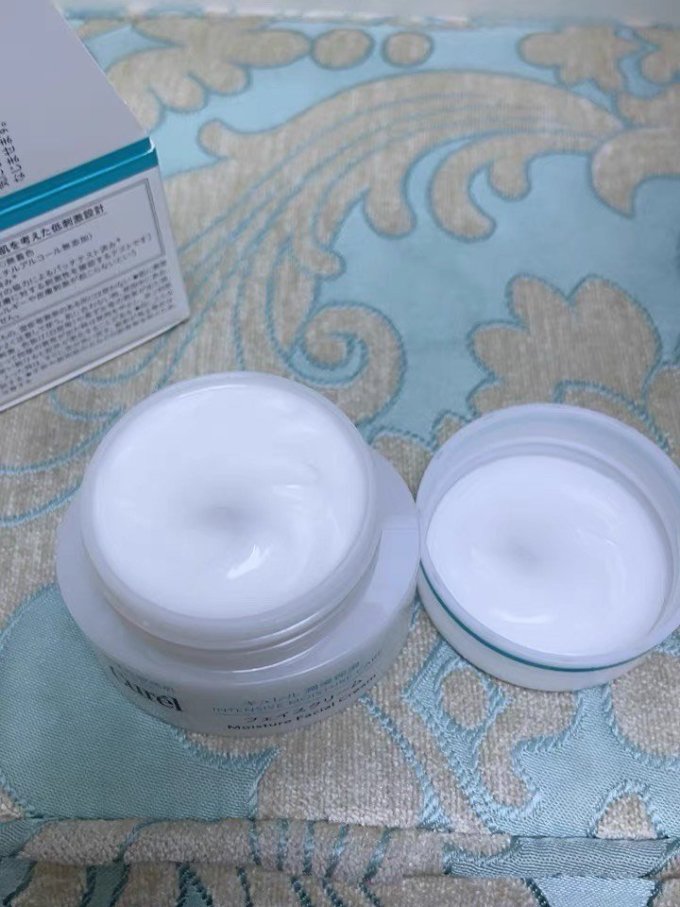 日本curel珂润面霜40g保湿滋润肤滋养乳霜