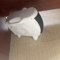 颜值和实力并存的小型暖风机