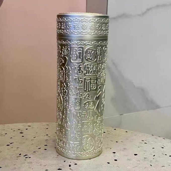 保温杯