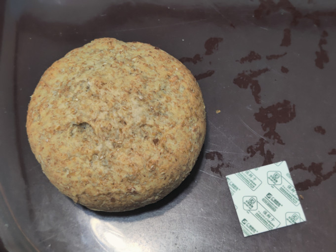 舌里饼干糕点