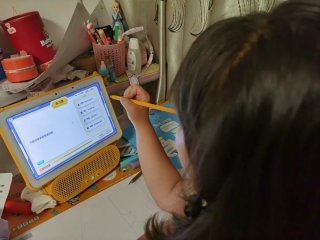 孩子学习好帮手，智能家教机