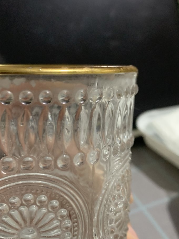 玻璃杯