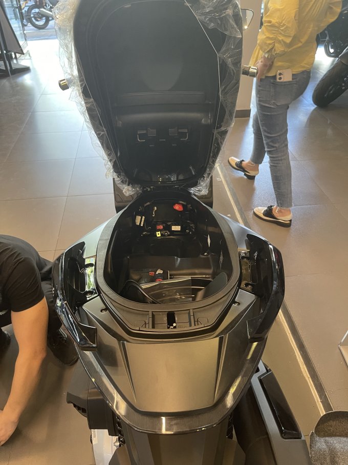 本田摩托车整车怎么样 本田踏板nss350_什么值得买