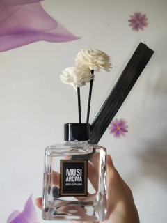 持久留香无火香薰精油卧室家用
