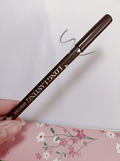 又找到了一款便宜好用的眼线胶笔！
