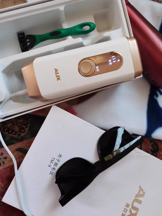 奥克斯脱毛器