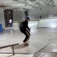 滑板绝对绝对不要买玩具板