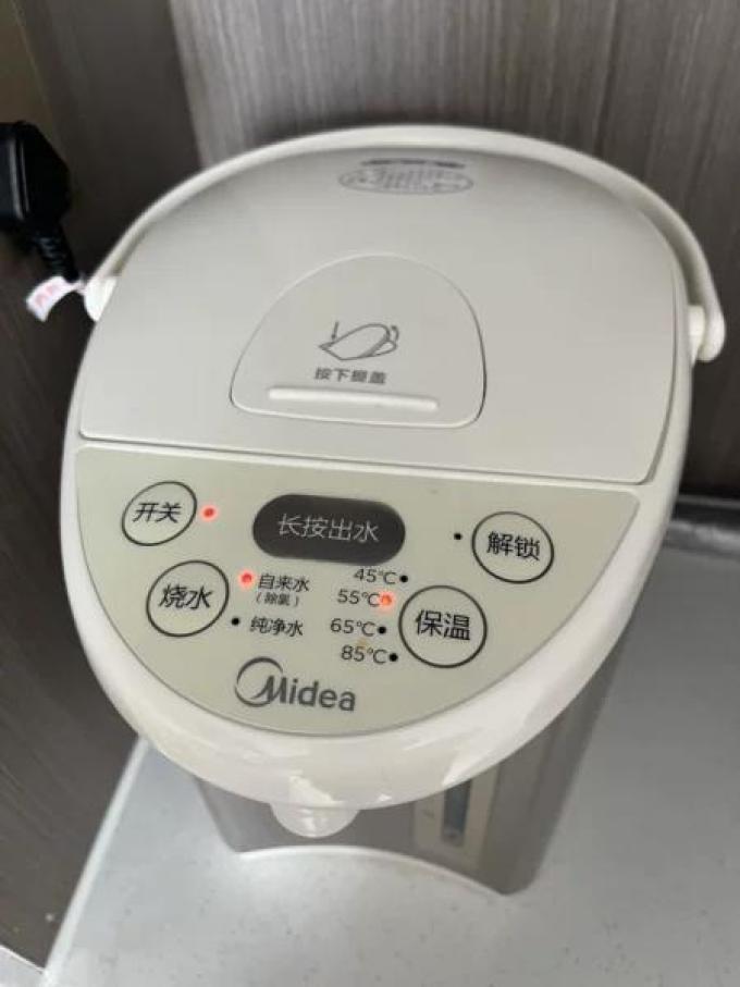 美的电水壶