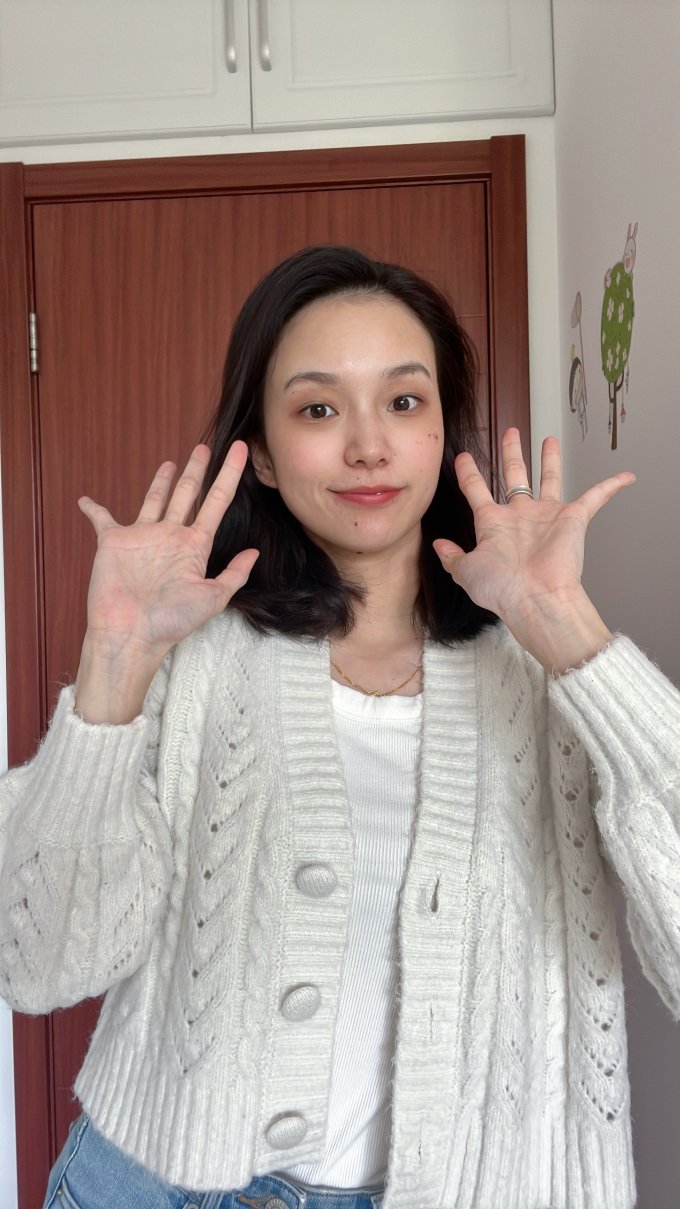 女上装